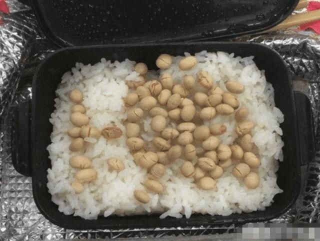  做饭|得罪谁都不能得罪家里做饭的，一盒生大米算啥最后才是狼人