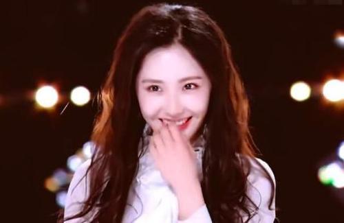  鹿晗|创造营3杨幂力捧新人不简单！仅凭一招俘获黄子韬！鹿晗都心动