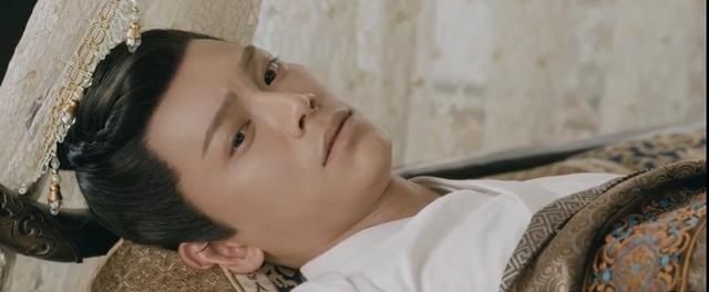 惊艳|古风红衣惊艳登场,现代红装完美结尾,自始至终韩烁都伴芊芊身旁