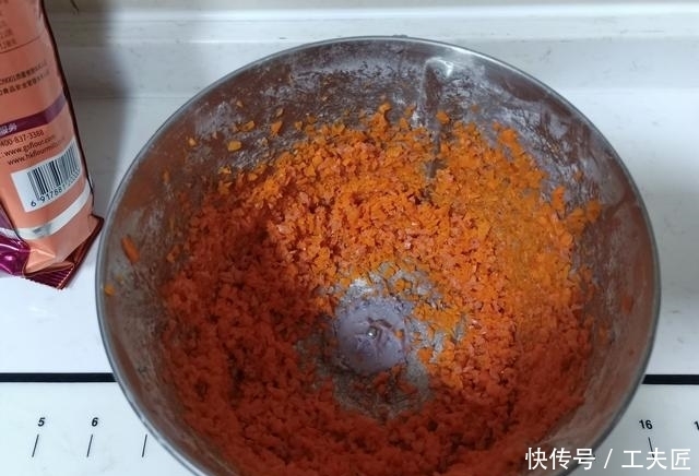 好吃|3分钟早餐煎饼，不用水不揉面，手不沾面1勺1个，简单好吃还不胖