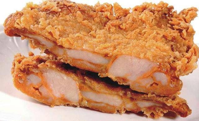 VS|同样是鸡排,肯德基VS正新,区别有多大,网友只要咬一口就知道