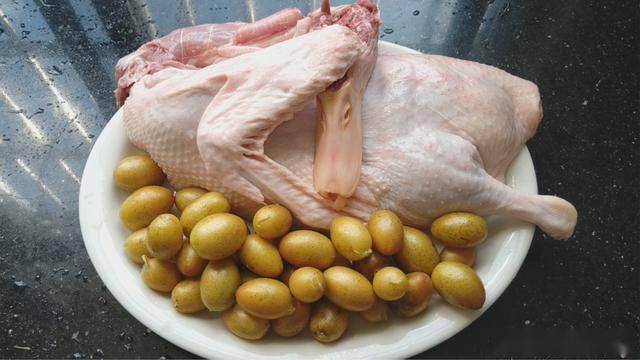 做法|百吃不腻的黄皮鸭做法,关键一步做好,清香开胃没一点腥味