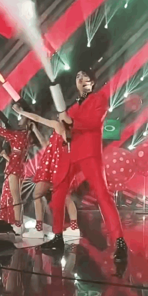 道具|王一博,一个让道具组闻风丧胆的人