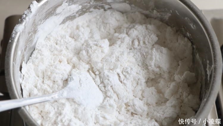 必备|过年必备的小零食, 自从学会, 每年都要做5斤, 再也没有去买了