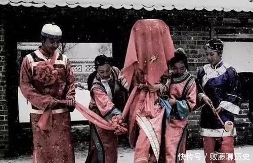 陪嫁|汉族婚俗中“伴娘”,为何要求是未婚女子,这种制度是怎么来的