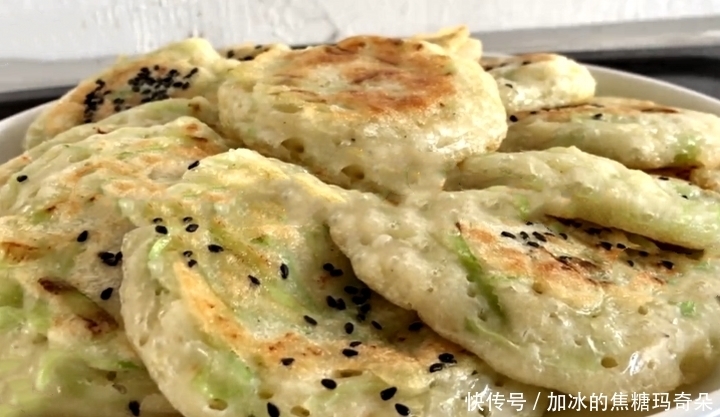 面糊|丝瓜怎么做最好吃，配方和做法告诉你，鲜香松软，好吃又顶饱