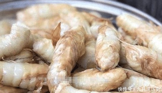 种美食|70岁大爷路边卖“稀罕”小吃，很多人没有吃过，尝过后抢着买！