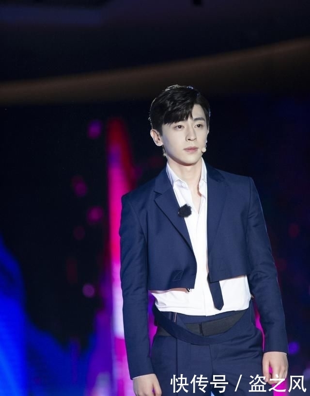 焦点|200514 邓伦《极限挑战》发布会全程回顾 西装伦又奶又酷成全场焦点