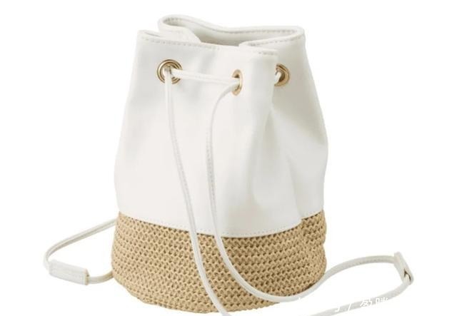 包包|日本杂志上的包包，为什么每一款都好想要！适合凹造型又很实用