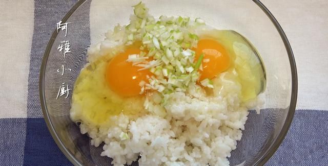  不用|早餐别吃面食了，不用面粉不加水，孩子三天两头点名吃，太香了