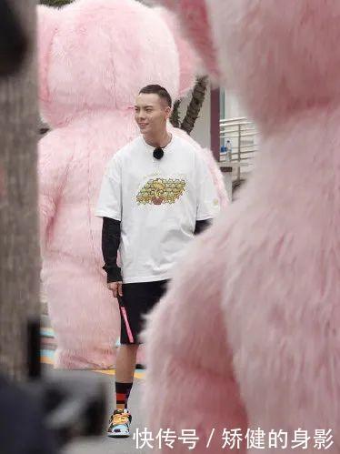 王一博|王一博和《这就是街舞3》一共费了多少双鞋