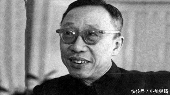 打理|珍贵老照片：溥仪的皇后婉容让人一眼难忘，慈禧太后正在打理仪表