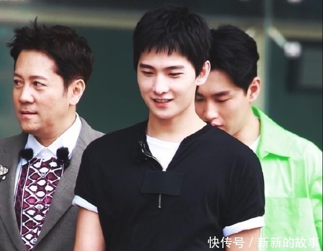 指数|艺人新媒体指数综艺排行榜,邓伦挤进前三,他拿第一毫不意外!