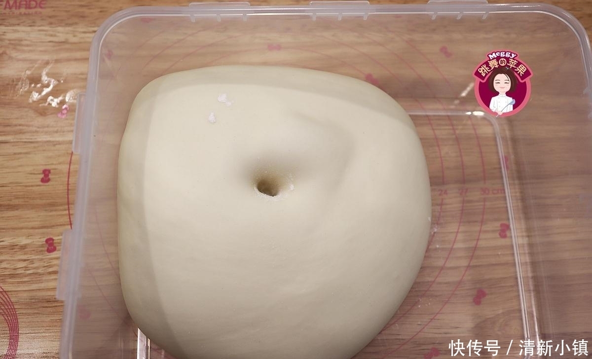 收藏|这么好的面包方子快收藏,做100个都值得,柔软拉丝3天都不硬