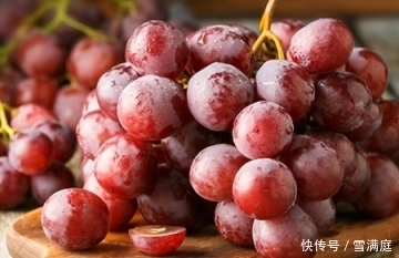 腹泻|秋天爱吃葡萄的要注意,虽然好处多多,但有几类人不能吃