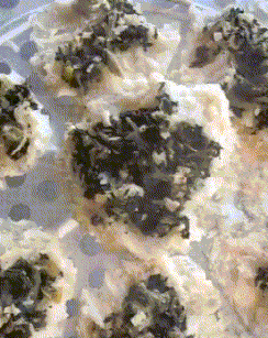  鸡成|搞笑GIF：这只鸡成精了吧！这么高还敢飞，真把自己当鸽子啦