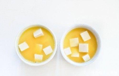 鸡蛋羹|教你蒸出爽滑豆腐鸡蛋羹,几个小窍门,无气孔更Q弹