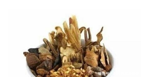  冰箱|家中这几种食物, 就算让它坏掉也不能放冰箱里, 否则就变成毒药