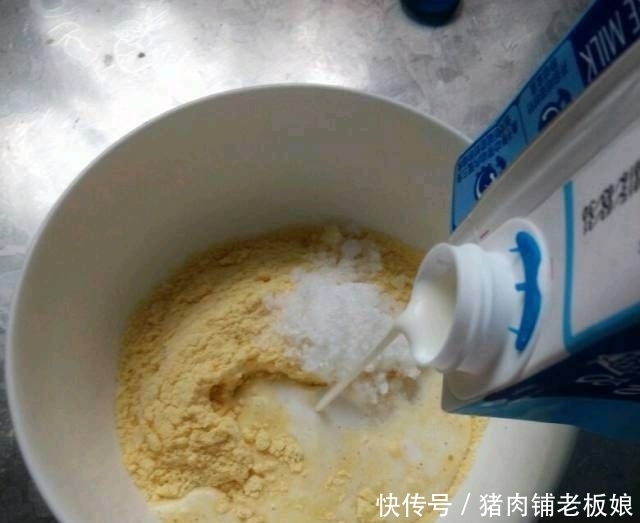  早餐|牛奶味的玉米饼5分钟内可为全家做早餐