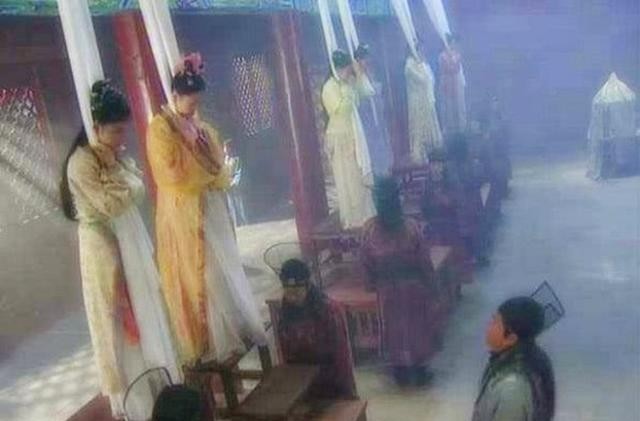 棺材|朱元璋死后，为何用了那么多棺材？他死后宫中发生了一件残忍的事