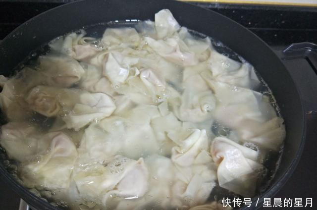 加盐|做鲜肉馄饨,不要只加盐!多加点“它”,肉馅香嫩,做早餐最合适