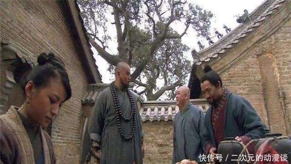  侠士|《水浒传》中有两个侠士，一个是鲁智深，另一个是他