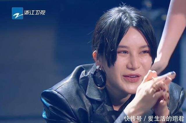 内涵|她俩的瓜还没完?许飞发新歌,评论区怼网友被指内涵尚雯婕