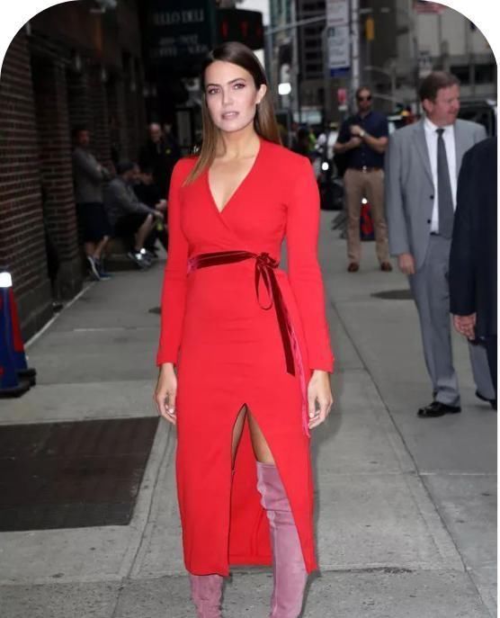  夏日|奔三女人夏季怎么穿搭才合适清爽夏日基础款,轻松穿出高级感