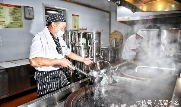  即将|你的开学第一餐即将上桌！新民晚报记者全程记录
