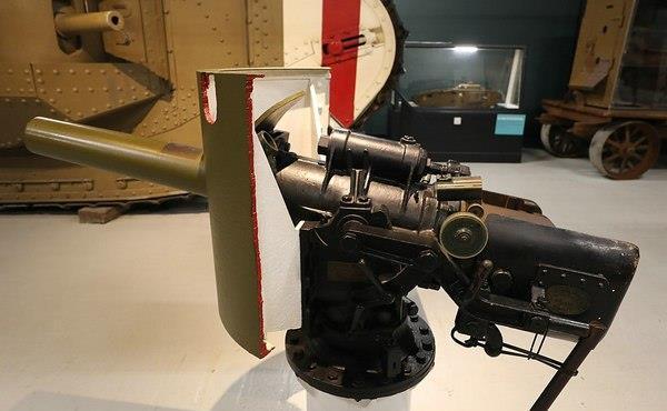 时期|最初的选择,第一次世界大战时期英国坦克装备的武器