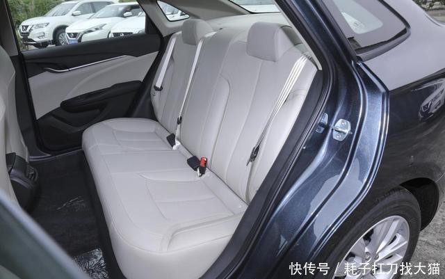 英朗|英朗这次是真的慌了！不仅增添了多项配置，而且还自降4万身价