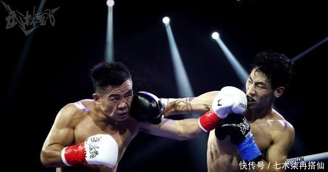 记录|记录精彩瞬间!中国超级新人王赛65KG四强即将决出