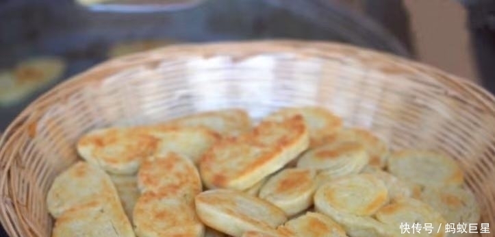  做法|它是我家最受欢迎的面食，我一周做3回，回回吃干净，还嫌做得少