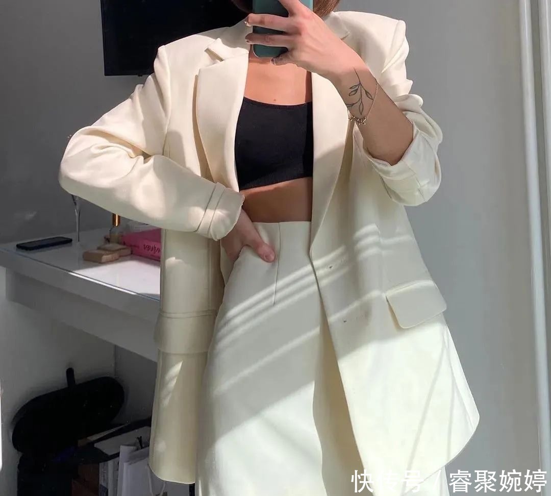 分钟|今秋流行成套穿,3分钟快速出门!