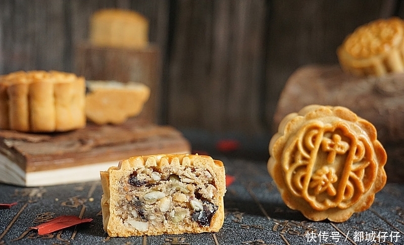 成功|长辈最爱的五仁月饼20多元1块了?自己做简单实惠,谁做谁成功