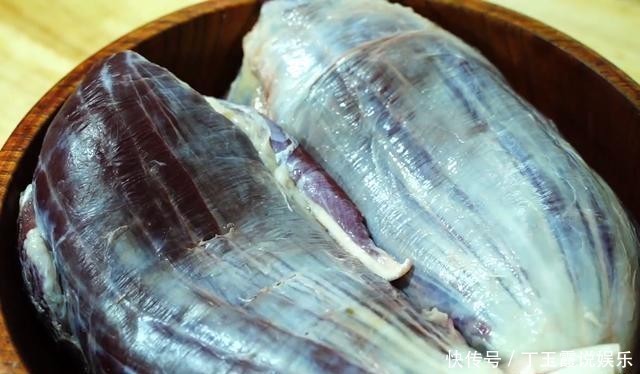 配方|30年秘制酱牛肉配方,只需简单3步,酱香浓郁,怎么切都不散