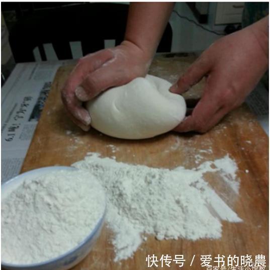 酥软|外面的蒸馒头又硬又难吃掌握这些小窍门,蒸出的馒头酥软香甜