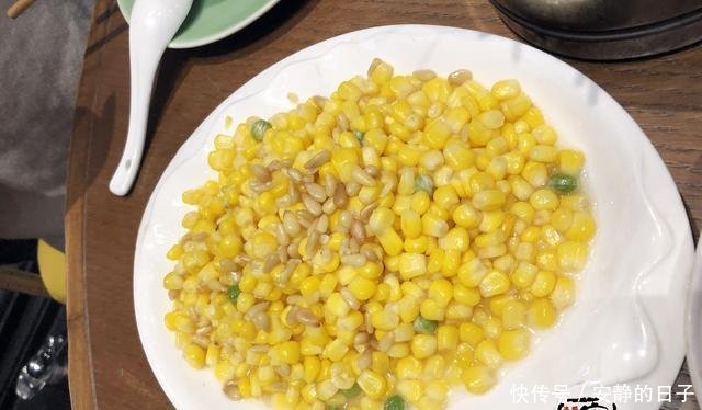 道菜|和同事吃饭,7人花了340元,结账时,服务员那位男士已经交完了