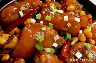 孩子|做出来嫩滑香浓,营养不腻,鲜甜爽口,孩子一勺一勺吃的很满足