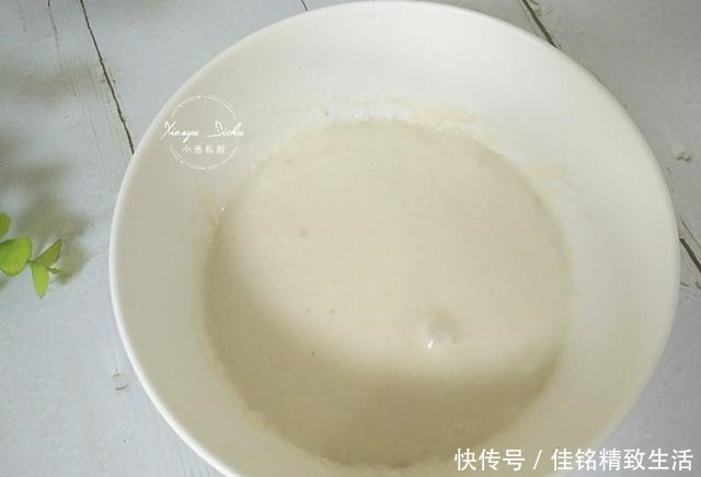 简单|自从学会了鸡腿汉堡这做法,肯德基都不香了,简单好做又好吃