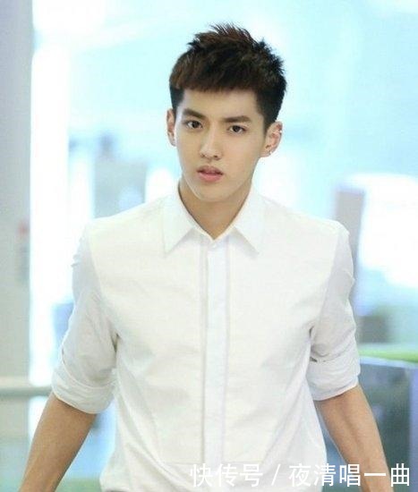 白衬衫|当黄子韬穿上白衬衫,再没有人敢笑他丑了