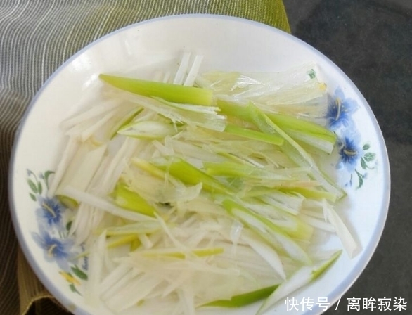 营养|两道用肉丝加工的经典菜,解馋又下饭,营养丰富,百吃不腻