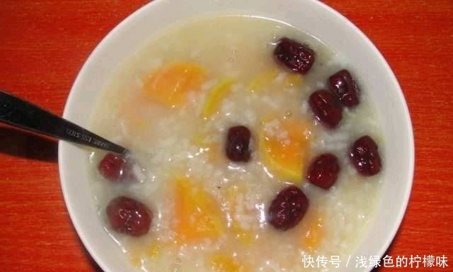  米粥|红薯米粥配料方便，制作容易，比单纯吃红薯营养多了