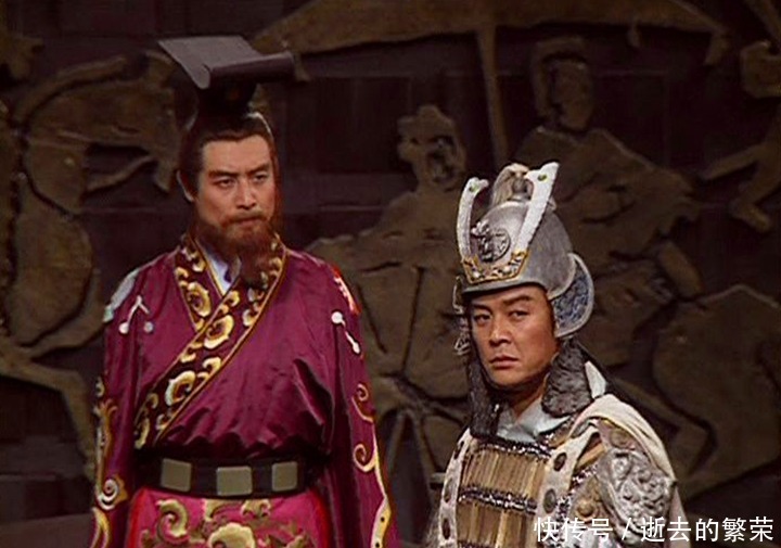 评价|孙权曾让刘备评价周瑜,后者谈笑间说一番话,次年周瑜便蹊跷身亡