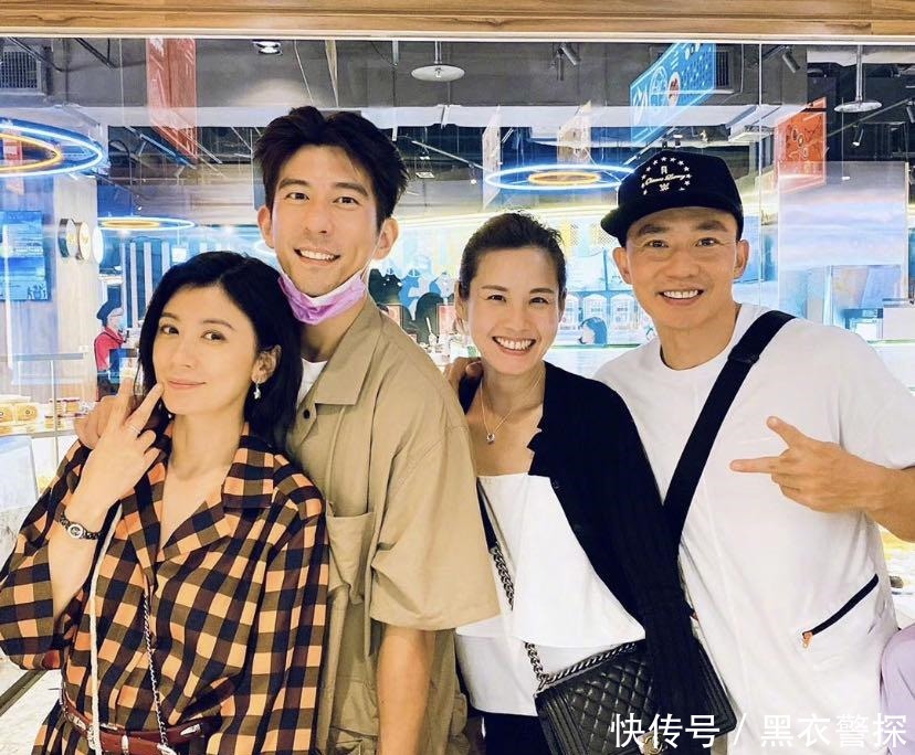 童年|45岁贾静雯晒童年照,冻龄女神颜值逆生长,女明星为何都会驻颜