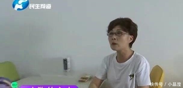  付女士|女子遛狗不栓绳被咬伤，上门索赔1万5，邻居：没拴绳就是你的错
