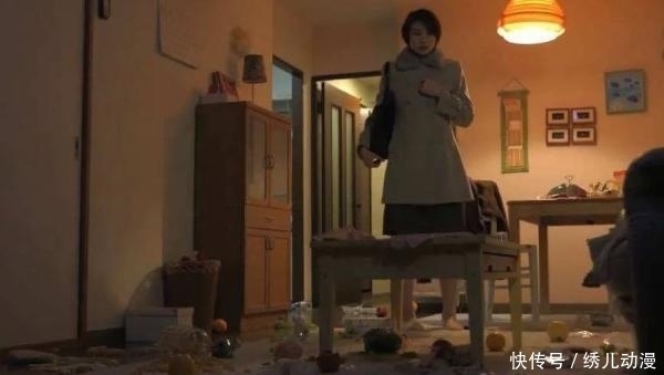  小姐姐|独居女孩屋内多了张字条“小姐姐，出门记得关门……”