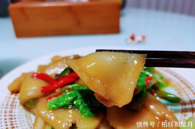  劲道|土豆新吃法，细腻爽滑，柔软又劲道，一口一个吃得过瘾又饱腹
