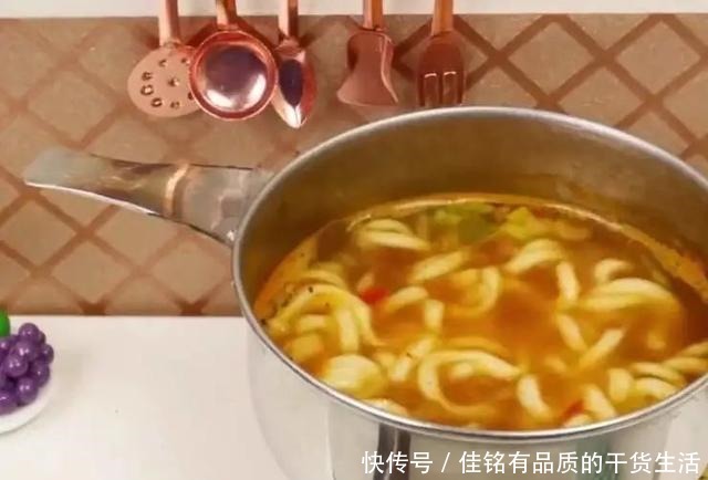 有人|最迷你的泡面,吃100包都不一定饱,网友这面怎么还会有人买