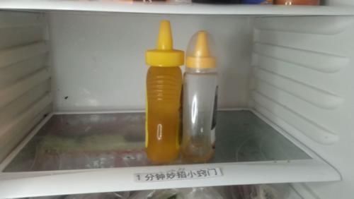 健康|家里冰箱打死都不能放这4种物品,赶快拿走,别拿家人健康开玩笑